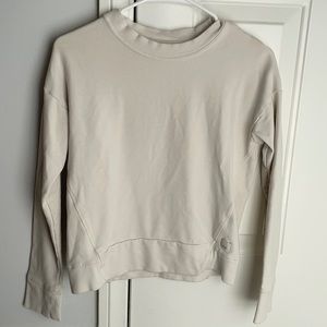 Vuori off white pull over